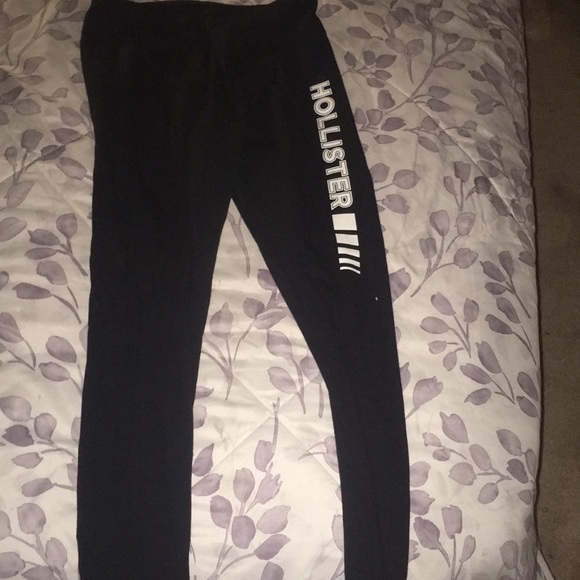 Hollister Pants - Black holister leggings